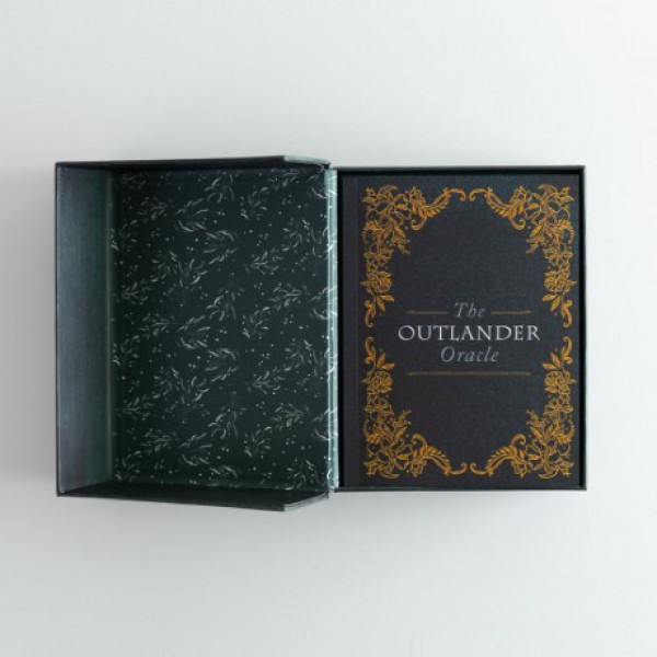 Outlander Oracle by Diana Gabaldon - ship in 10-20 business days, supplied by US partner